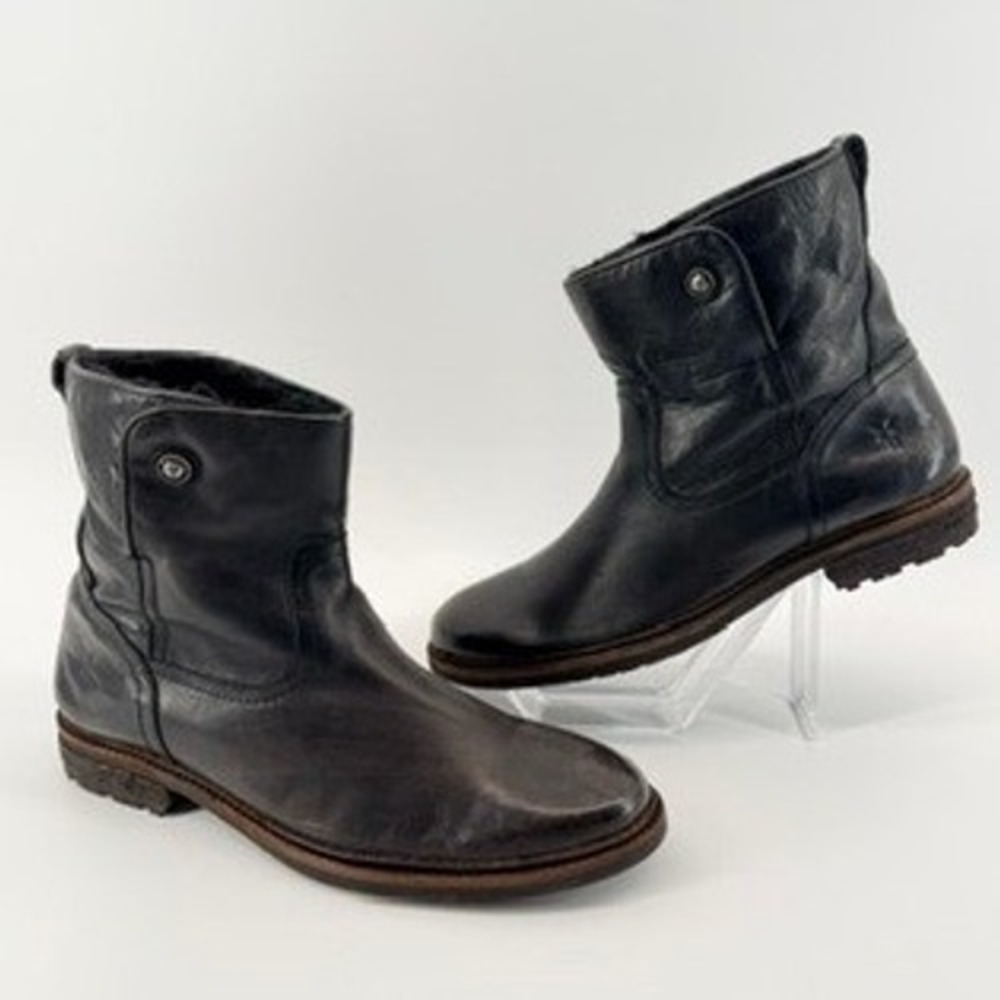 Frye Celia Black Leather Shearling Lined Short Boot 8.5B Deadstock Winter Cozy - Picture 2 of 10